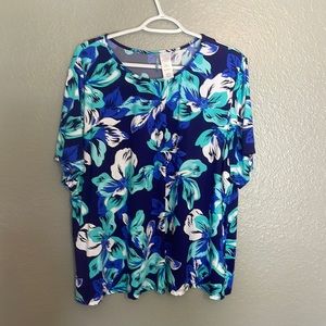 Swim top or cover up shirt. Swim 365. Size 26/28!